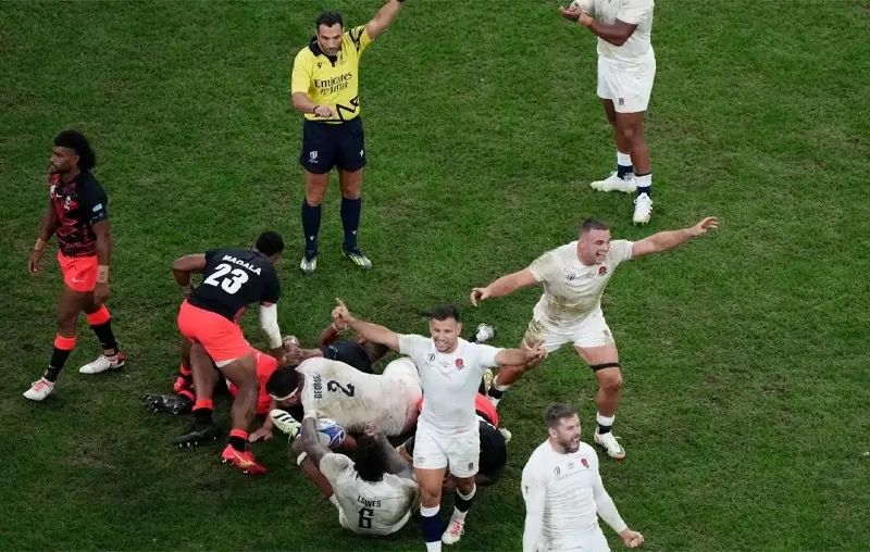 Капитан сборной Фиджи намекает, что в четвертьфинале Кубка мира по регби Англия воспользовалась "подсознательной предвзятостью"