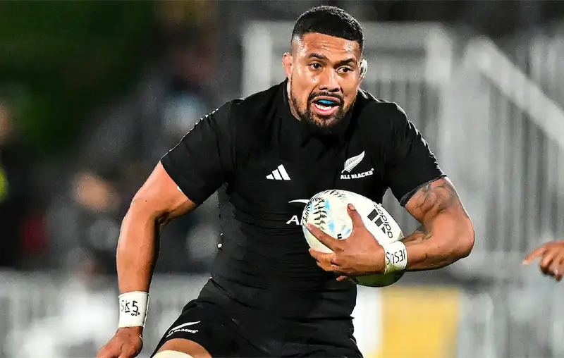 Арди Савеа поддерживает включение в состав All Blacks игроков играющих за рубежом