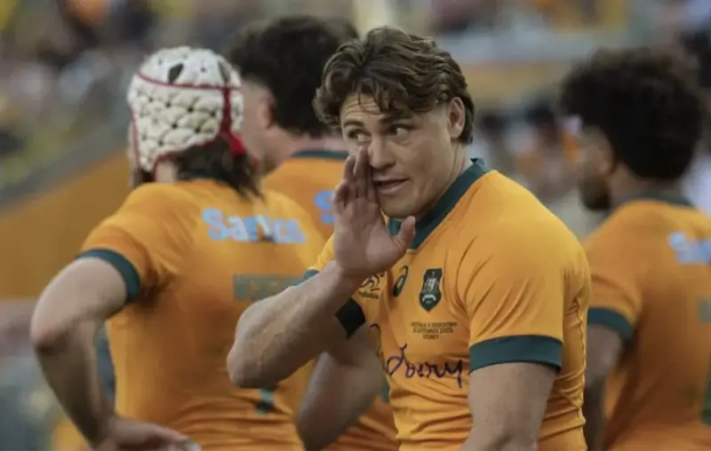 Сидней, Австралия — 13 сентября 2025 года: Джеймс О’Коннор из сборной Австралии реагирует во время матча Rugby Championship между Australia Wallabies и Argentina Pumas на Allianz Stadium. Фото: Steve Christo — Corbis/Corbis via Getty Images.