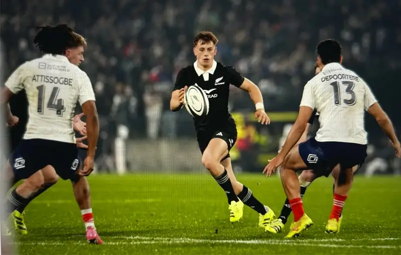 Рубен Лав выйдет в старте за All Blacks: Скотт Робертсон ротирует состав на матч с Уэльсом в Кардиффе