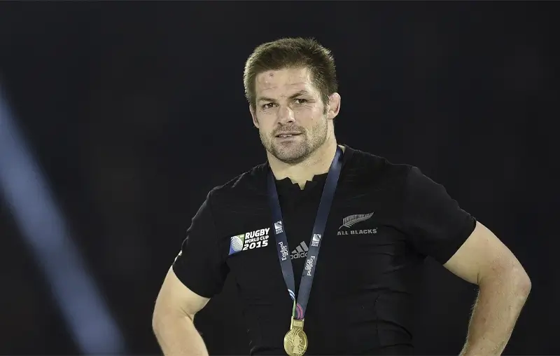 Двукратный победитель Кубка мира, капитан сборной Новой Зеландии Ричи Маккоу был назначен кавалером ордена Новой Зеландии. Фото: Sky Sports