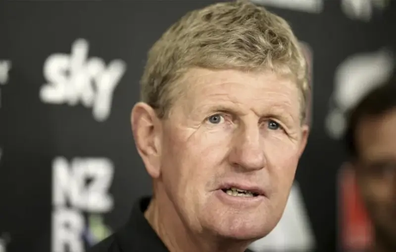 “Твоя страна нуждается в тебе”: Нил Барнс о своём первом сообщении Дэйву Ренни